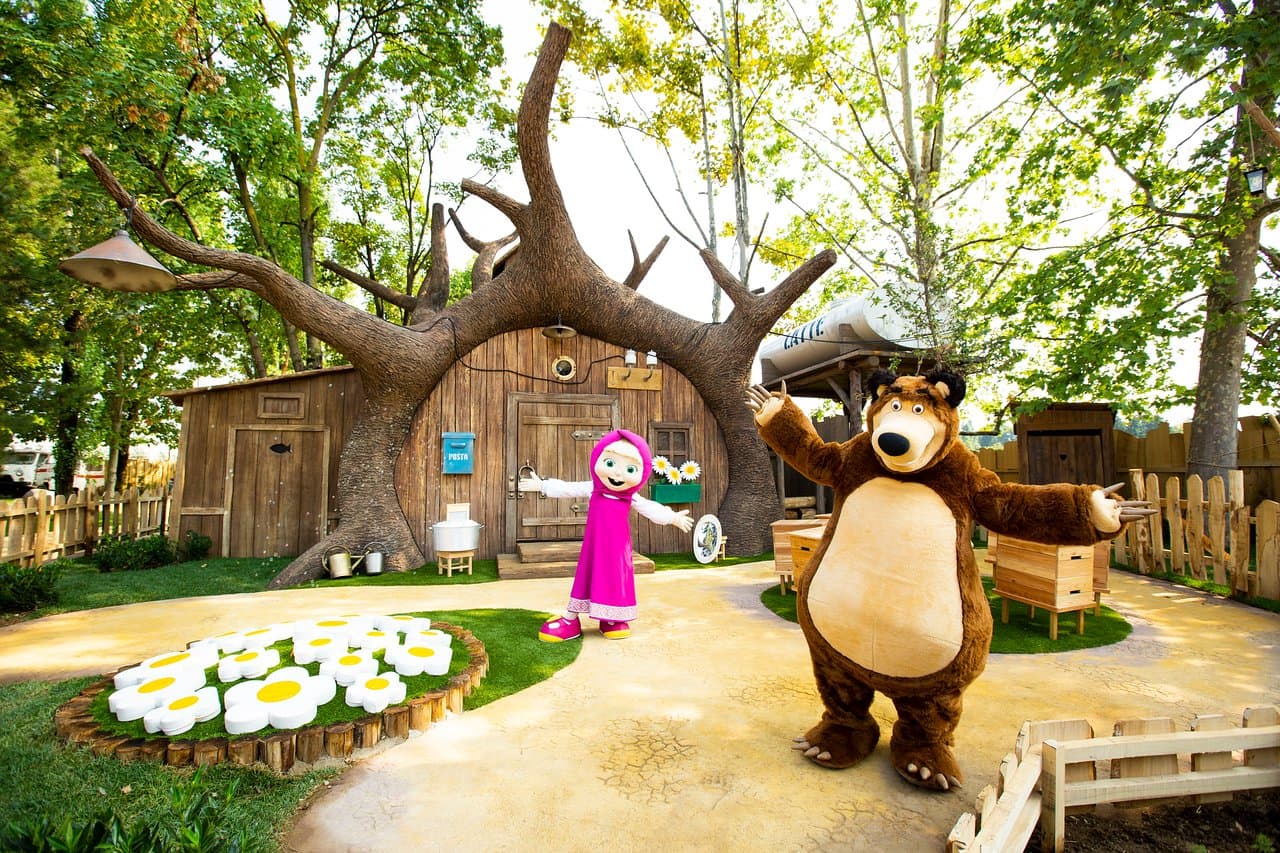 La Foresta di Masha e Orso