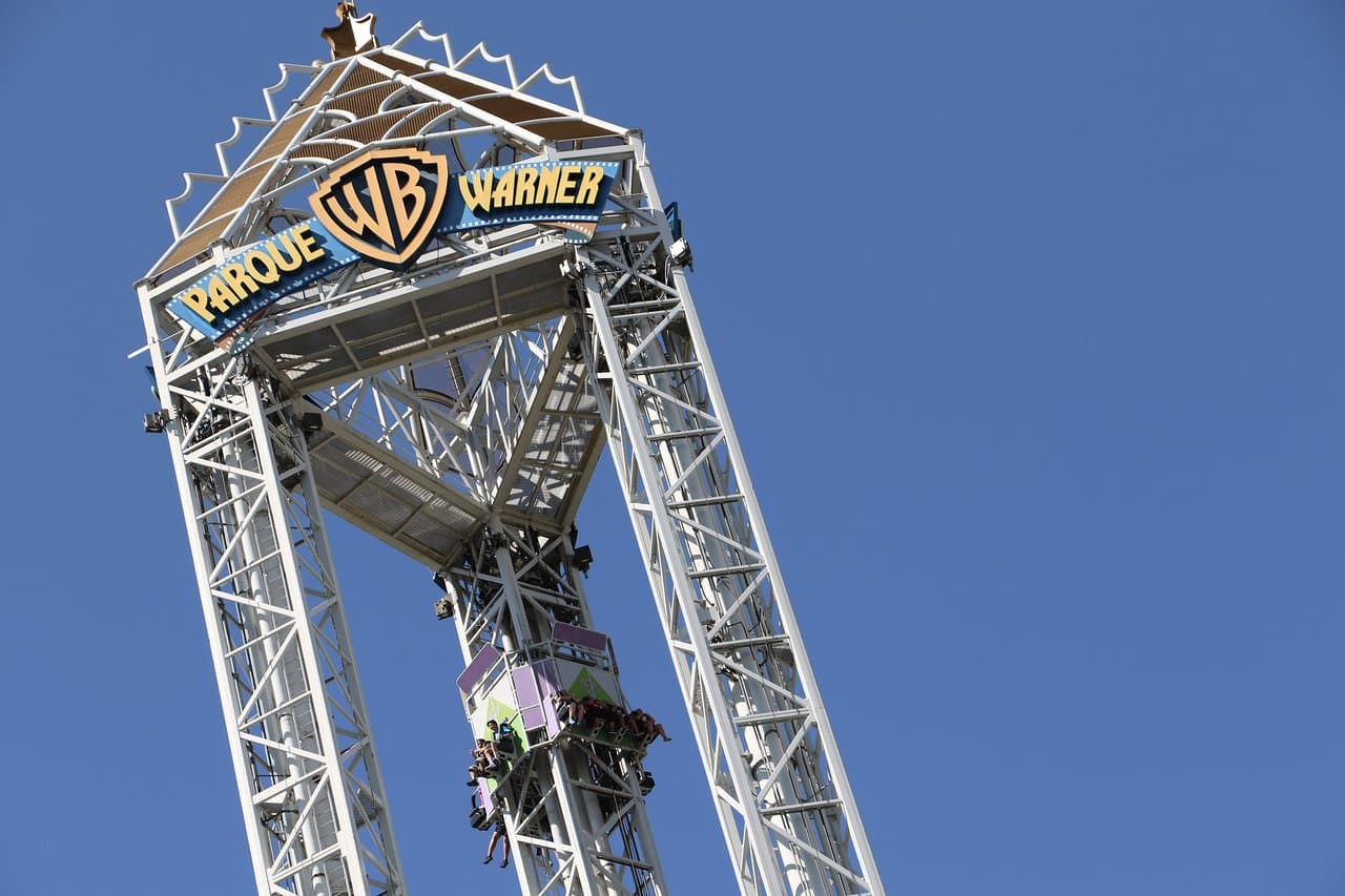 Parque Warner Venganza del Enigma