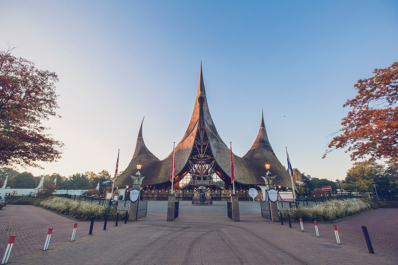 Efteling hoofdentree het Huis van de Vijf Zintuigen