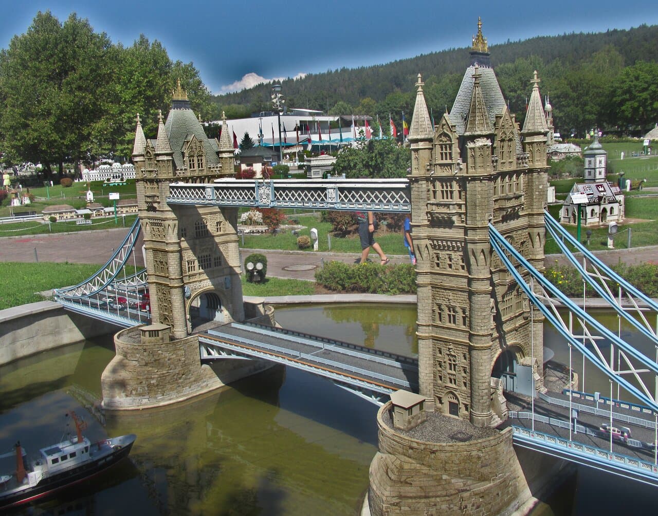 Tower bridge, London