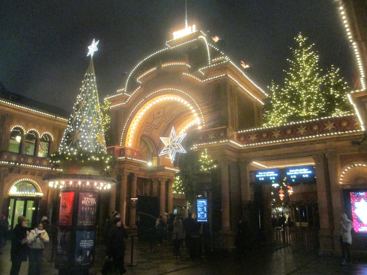 The main entrace at night