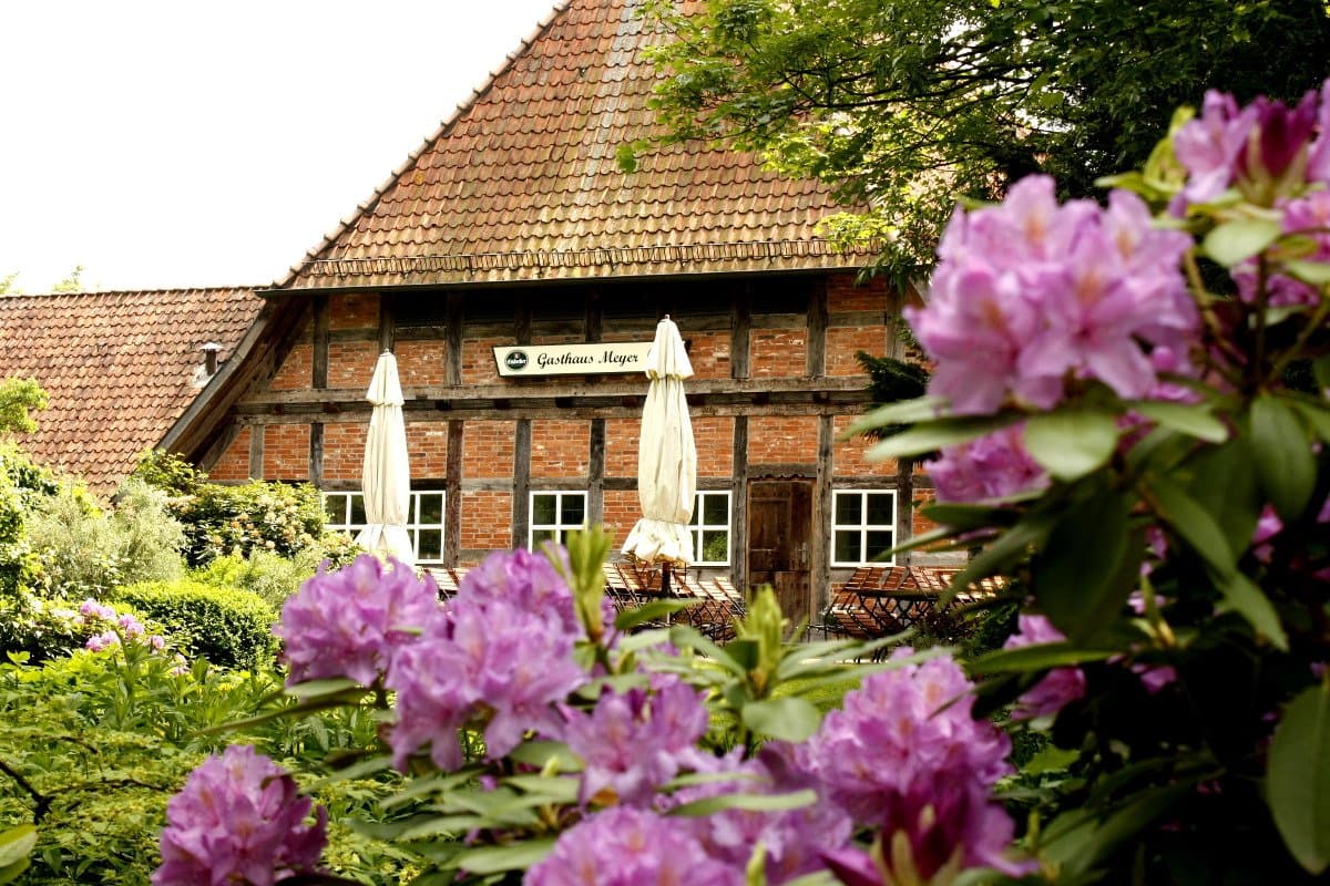 Gasthaus Meyer im Sommer